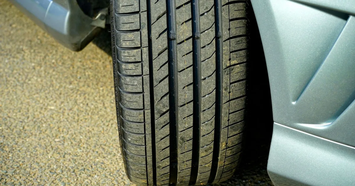 Ban Hemat BBM: Apakah Ban Low Rolling Resistance Sepadan?