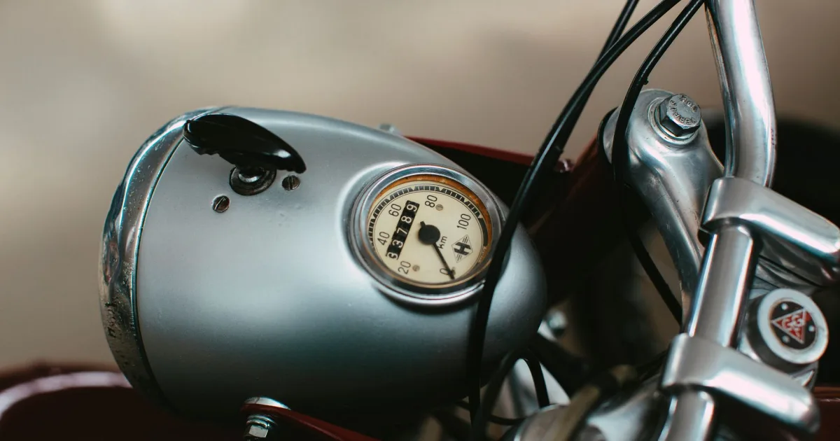 Tekanan Angin Ban Motor: Angka yang Tepat untuk Harian dan Boncengan